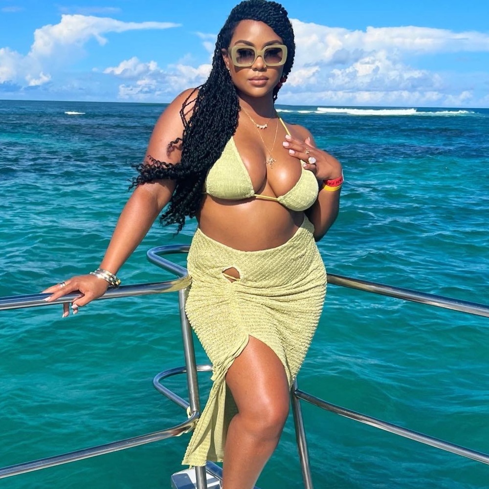 Green bikini & skirt cover up